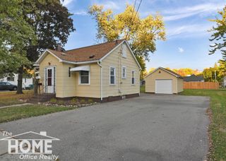 809 Grand Avenue, Owosso, MI 48867