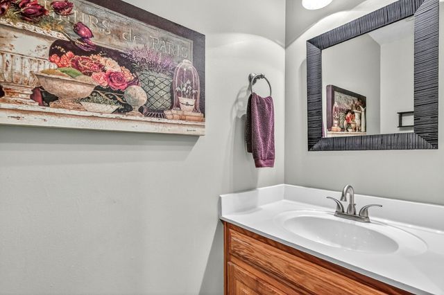 5852 S Farm Road 157, Springfield, MO 65810