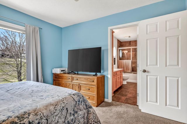 5852 S Farm Road 157, Springfield, MO 65810