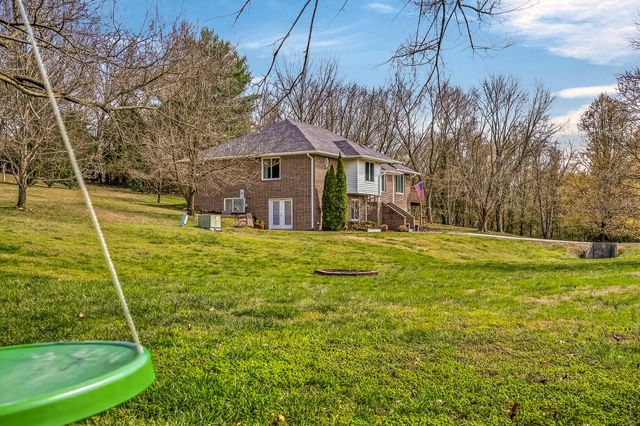 5852 S Farm Road 157, Springfield, MO 65810