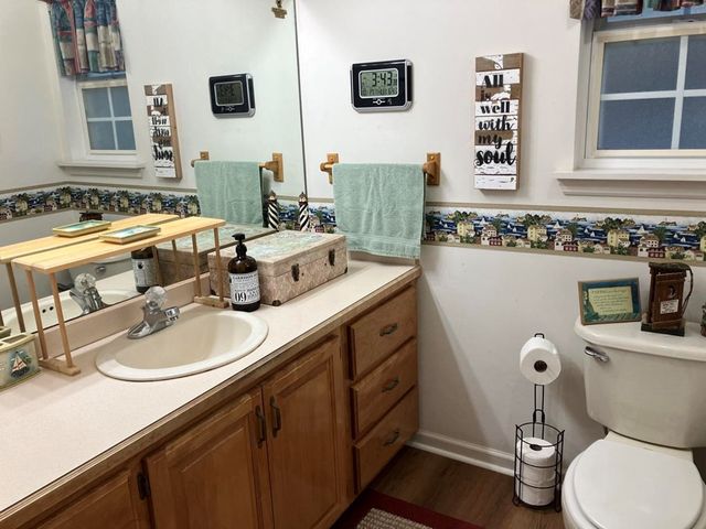 121 White Oak Drive, Warne, NC 28909