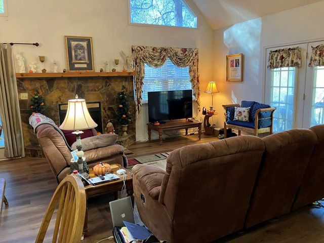 121 White Oak Drive, Warne, NC 28909