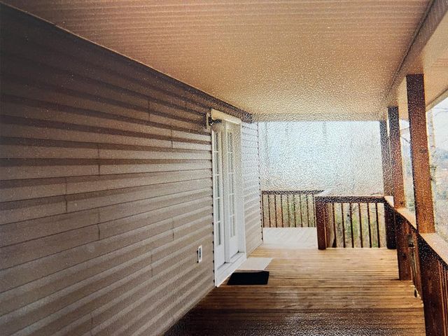 121 White Oak Drive, Warne, NC 28909