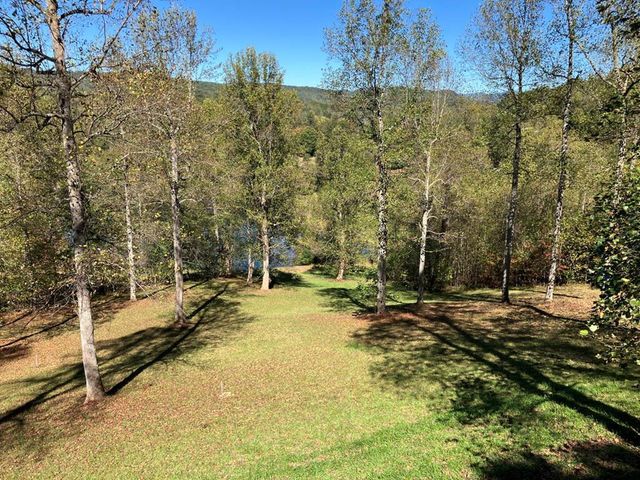 121 White Oak Drive, Warne, NC 28909