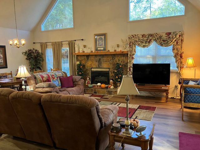 121 White Oak Drive, Warne, NC 28909