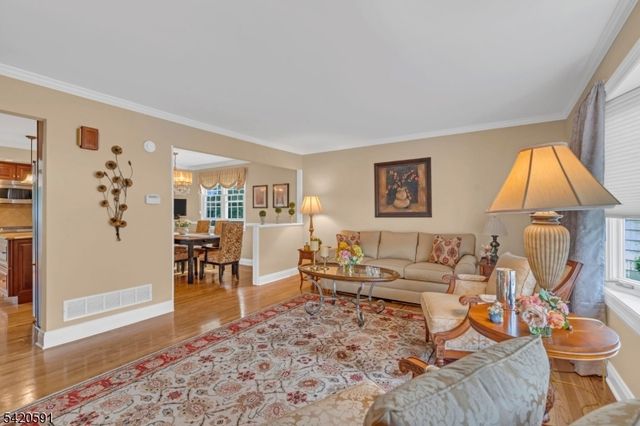 167 Barbara Pl, Middlesex Boro, NJ 08846