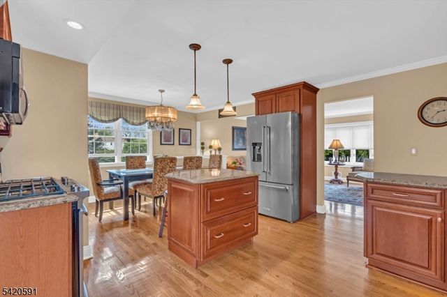 167 Barbara Pl, Middlesex Boro, NJ 08846