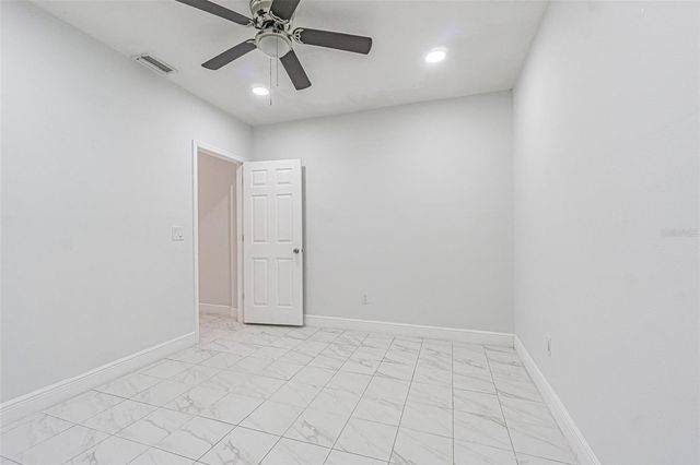 7203 BATTENWOOD COURT, Tampa, FL 33615