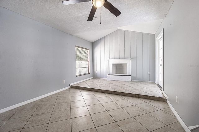 7203 BATTENWOOD COURT, Tampa, FL 33615