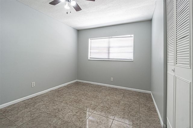 7203 BATTENWOOD COURT, Tampa, FL 33615