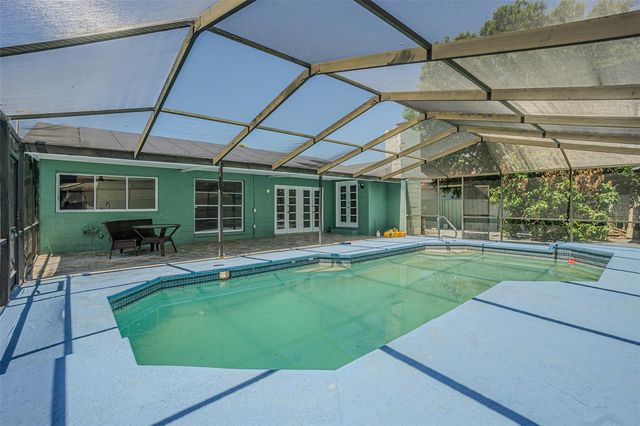 7203 BATTENWOOD COURT, Tampa, FL 33615