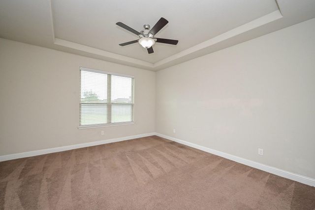 7 Florentino Vine Place, Magnolia, TX 77354