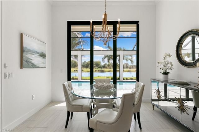 3122 Heather Glen CT, Naples, FL 34114