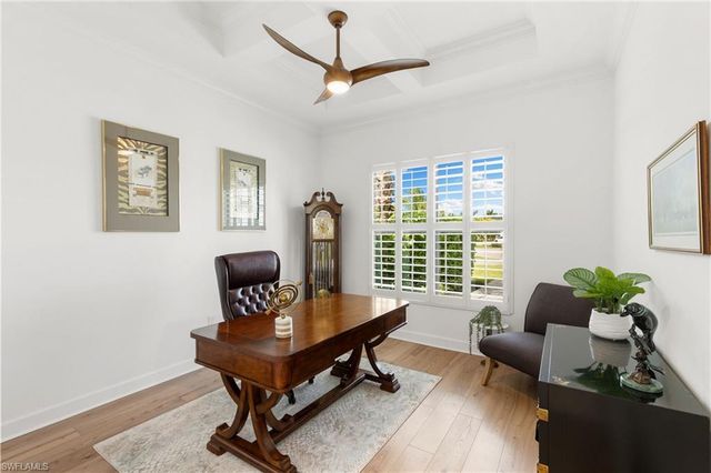 3122 Heather Glen CT, Naples, FL 34114