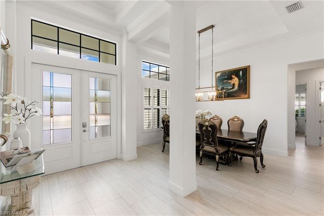 3122 Heather Glen CT, Naples, FL 34114