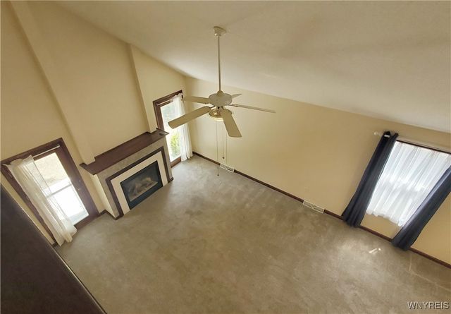 12 Parwood Trail, Cheektowaga, NY 14043