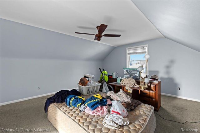 6881 N Vernon Street, Dearborn Heights, MI 48127