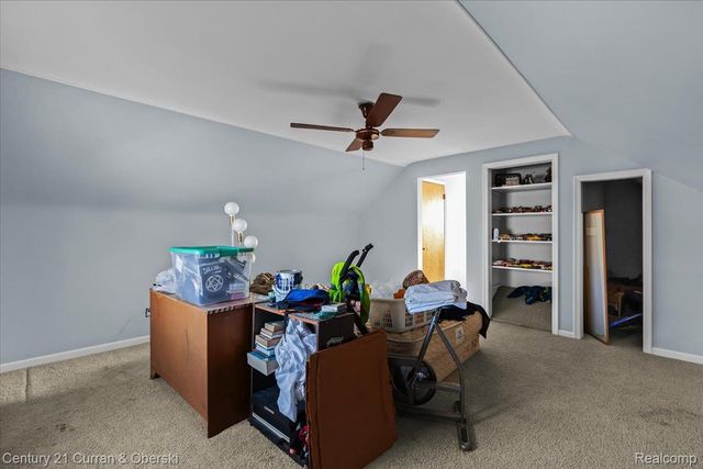 6881 N Vernon Street, Dearborn Heights, MI 48127