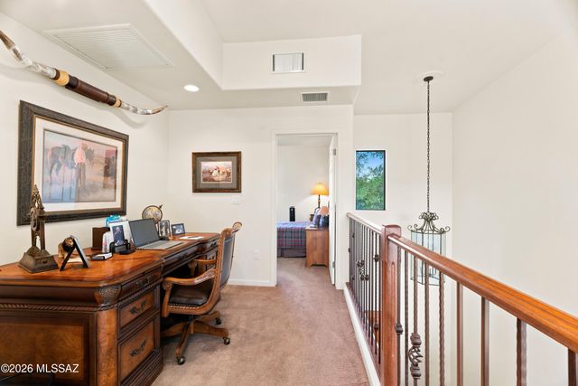 6385 N Gadd Court, Tucson, AZ 85704
