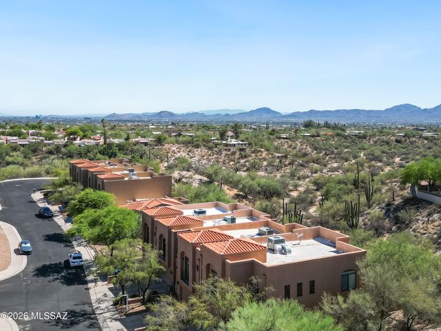 6385 N Gadd Court, Tucson, AZ 85704