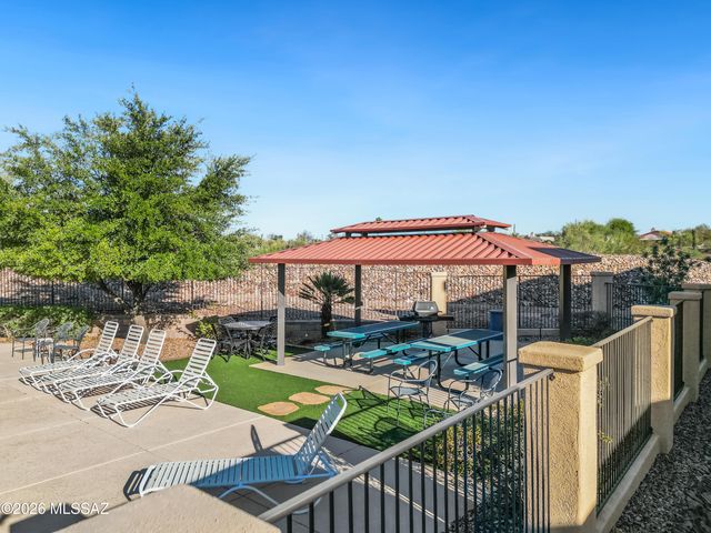 6385 N Gadd Court, Tucson, AZ 85704