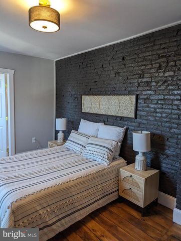 827 N QUEEN ST, Lancaster, PA 17603