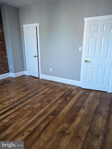 827 N QUEEN ST, Lancaster, PA 17603