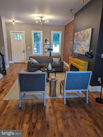 827 N QUEEN ST, Lancaster, PA 17603