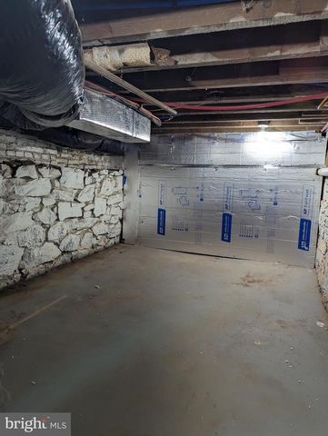 827 N QUEEN ST, Lancaster, PA 17603