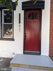 827 N QUEEN ST, Lancaster, PA 17603