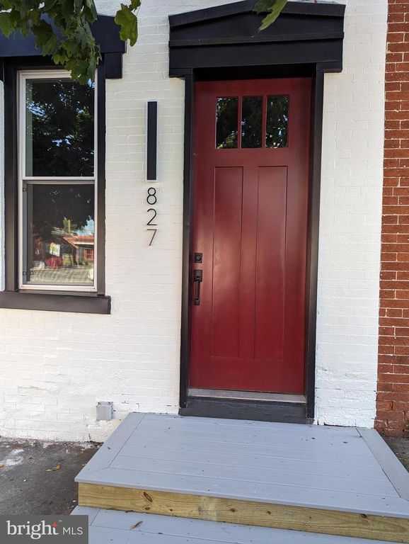 827 N QUEEN ST, Lancaster, PA 17603