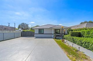 42 W 44th St, Hialeah, FL 33012