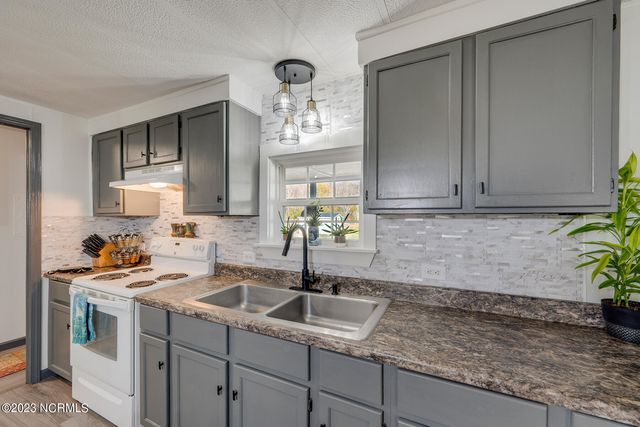4321 Old Blounts Creek Road, Chocowinity, NC 27817
