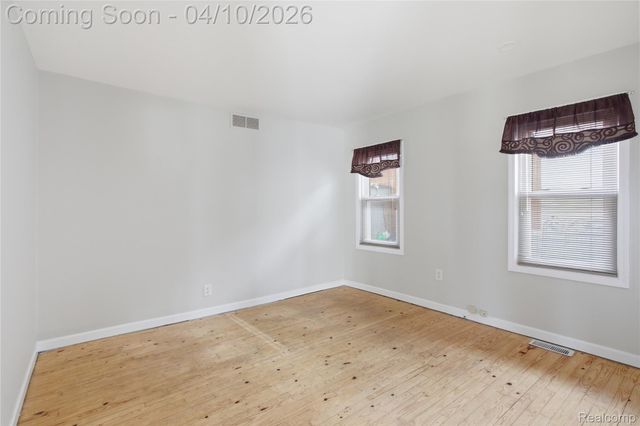 37886 Sunnybrook Street, Harrison Charter Township, MI 48045