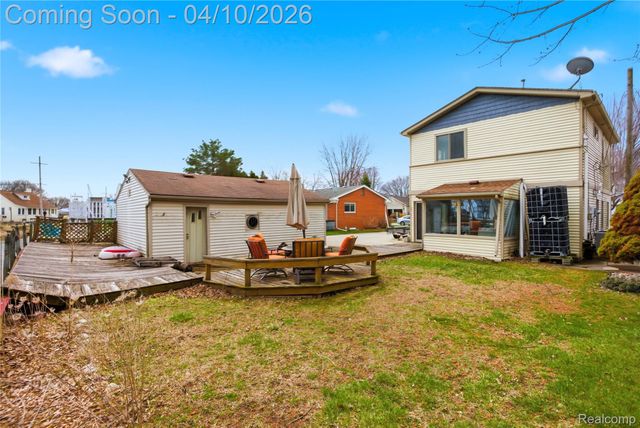 37886 Sunnybrook Street, Harrison Charter Township, MI 48045