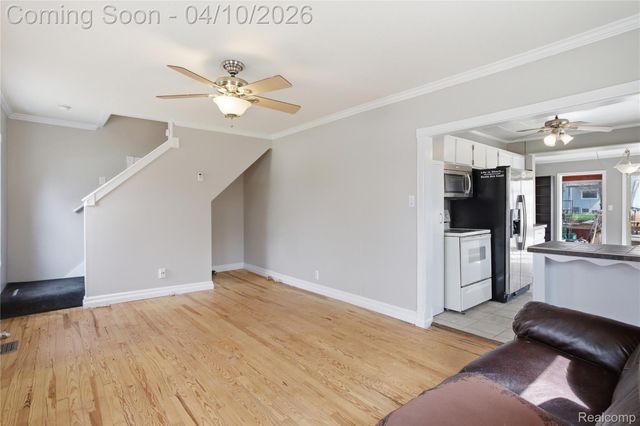 37886 Sunnybrook Street, Harrison Charter Township, MI 48045