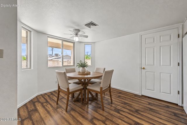 4111 E DOVER Street E, Mesa, AZ 85205