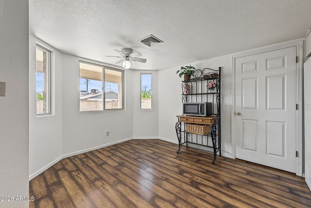 4111 E DOVER Street E, Mesa, AZ 85205