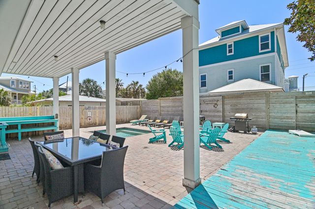 22005 Belgrade Avenue, Panama City Beach, FL 32413