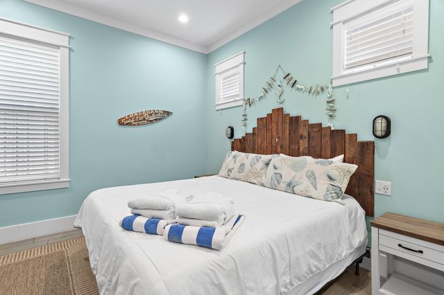 22005 Belgrade Avenue, Panama City Beach, FL 32413
