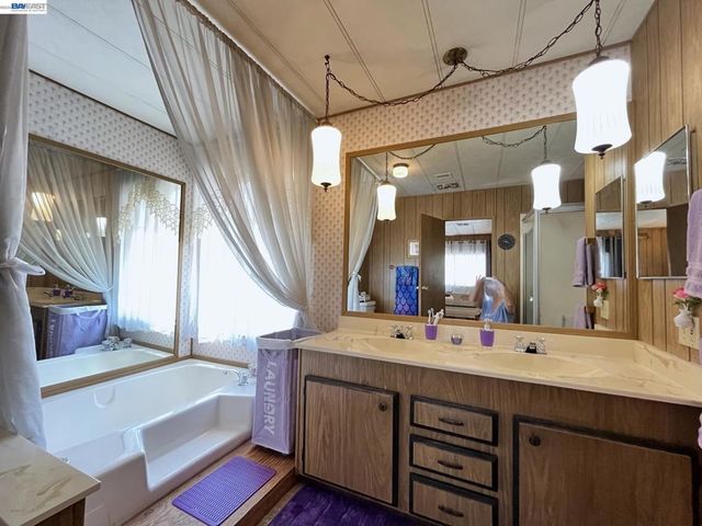 2698 Pueblo Creek, Hayward, CA 94545