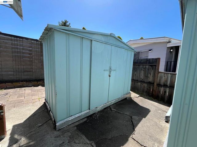 2698 Pueblo Creek, Hayward, CA 94545