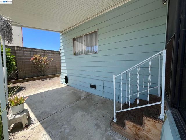 2698 Pueblo Creek, Hayward, CA 94545