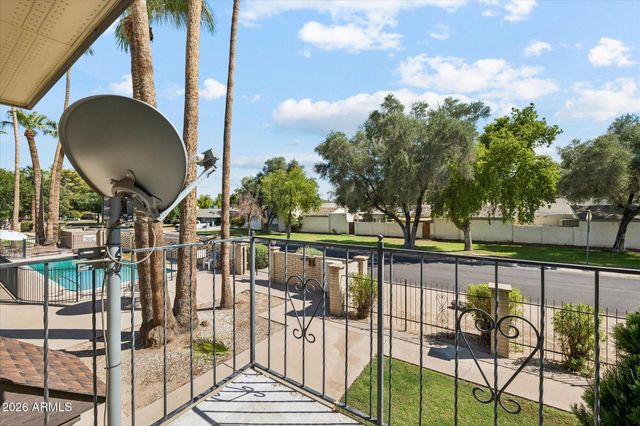8135 N Central Avenue Avenue 4, Phoenix, AZ 85020
