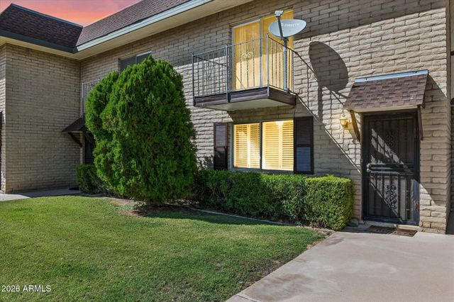 8135 N Central Avenue Avenue 4, Phoenix, AZ 85020