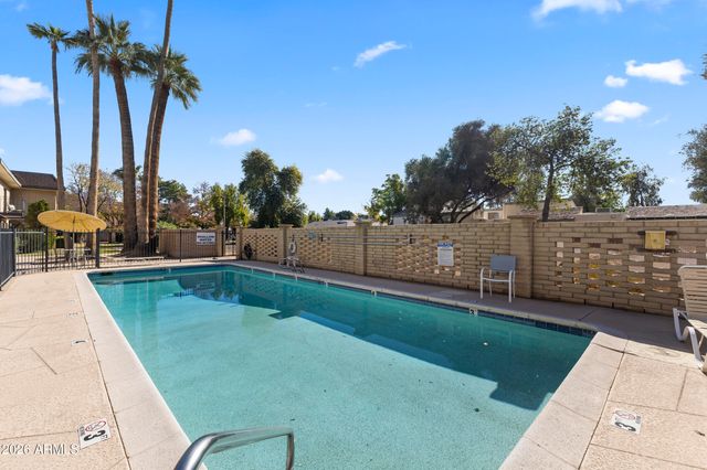 8135 N Central Avenue Avenue 4, Phoenix, AZ 85020