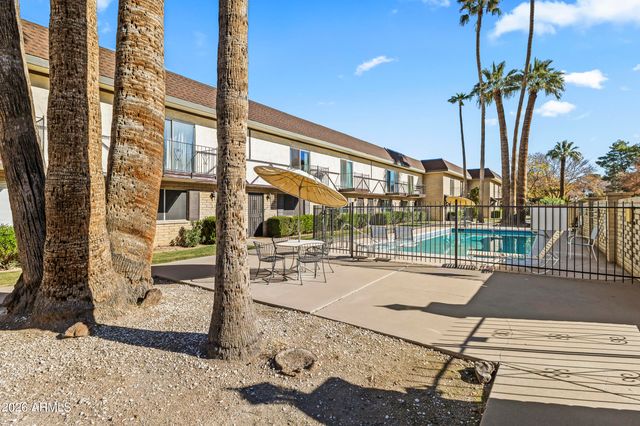 8135 N Central Avenue Avenue 4, Phoenix, AZ 85020