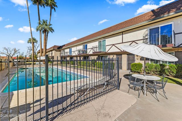 8135 N Central Avenue Avenue 4, Phoenix, AZ 85020