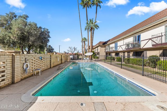 8135 N Central Avenue Avenue 4, Phoenix, AZ 85020