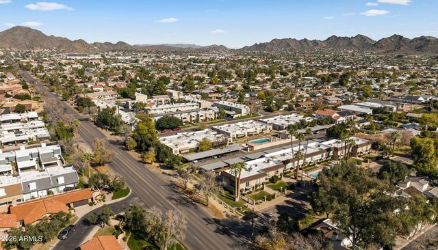 8135 N Central Avenue Avenue 4, Phoenix, AZ 85020